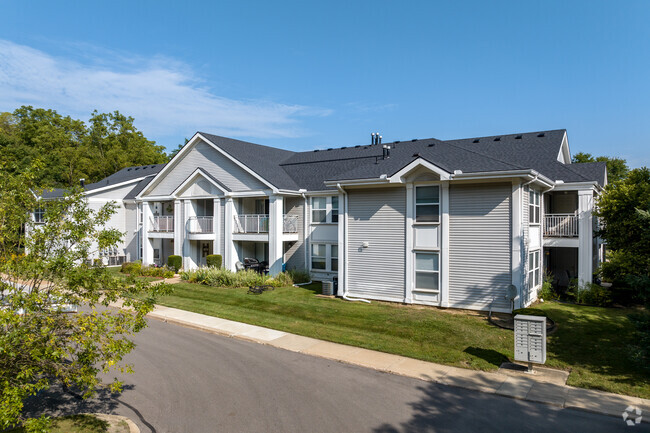 Building Photo - Apple Valley Apartments