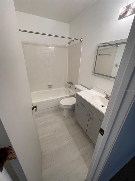 Foto del edificio - 895 Copperleaf Ln