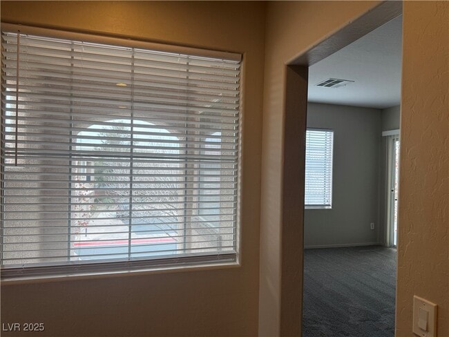 Building Photo - 6635 Flaminian Ln
