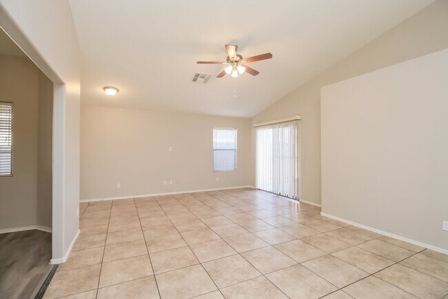 Building Photo - 3879 S Conestoga Rd