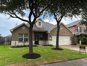 Building Photo - 6110 Watford Bend
