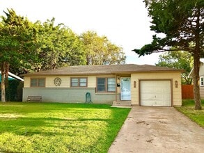 Building Photo - 4105 30th St