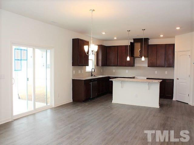 Foto del edificio - 272 Summer Ranch Dr