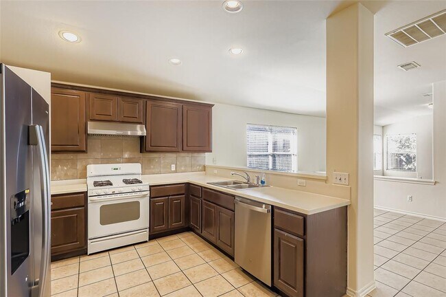 Foto del edificio - 11612 Larch Valley Dr