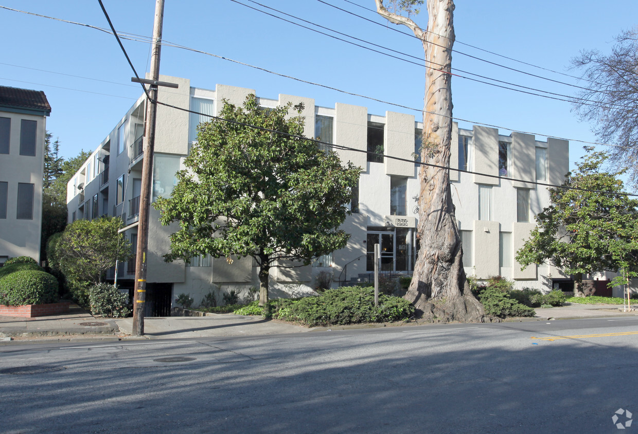 Primary Photo - The Charmaine Apartments