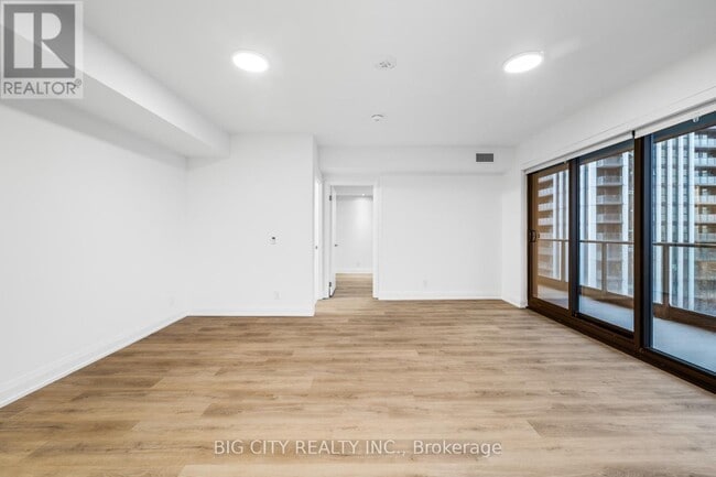 Photo du bâtiment - 36 Brentcliffe Rd