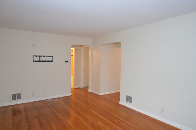 Foto del edificio - 7297 Chetbert Dr