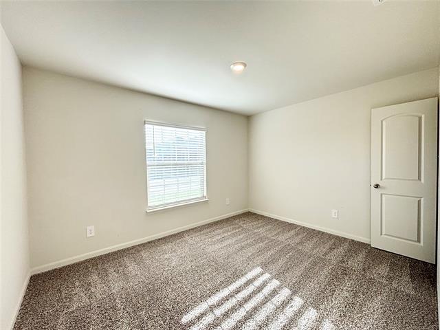Building Photo - 3094 Chillingham Dr