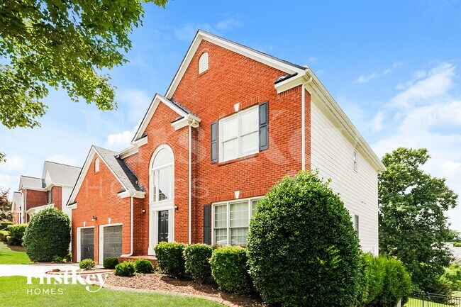 Foto del edificio - 2636 3 Wood Dr