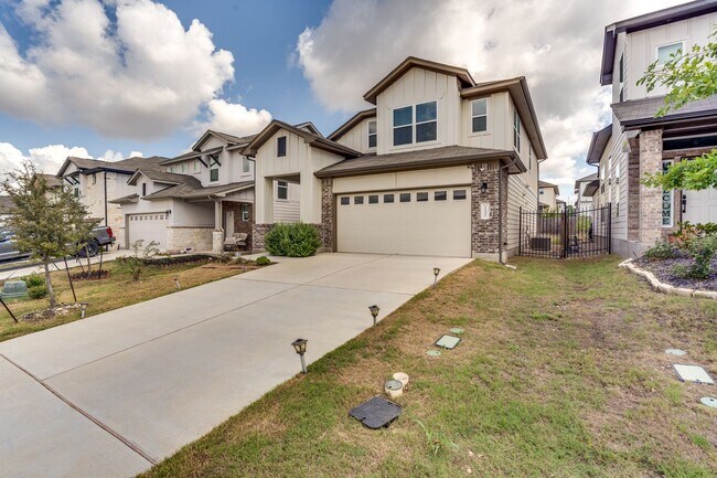 Building Photo - 237 Hauser Dr