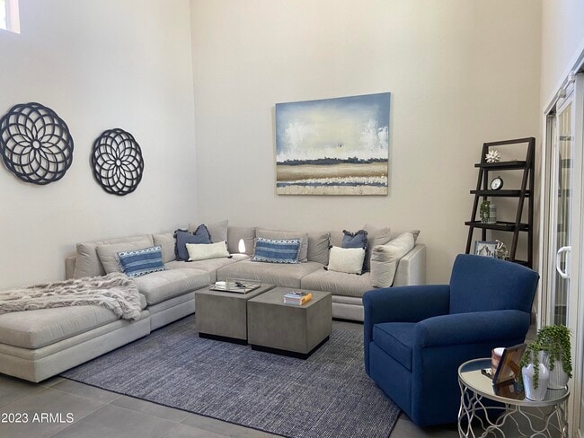 Foto del edificio - 6325 N 30th Pl