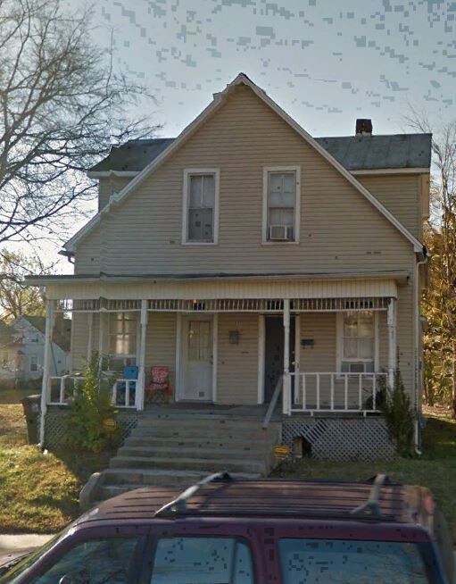 Frente de 1 hab en planta superior - 131 S Hanover St