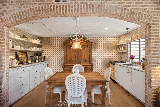 Foto del edificio - 34144 Selva Rd