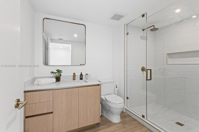 Foto del edificio - 90 NE 32nd St
