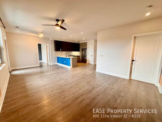 Foto del edificio - 900 11th St SE