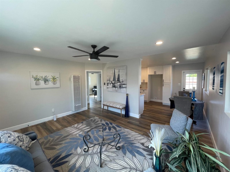 Foto principal - 982 Georgia St