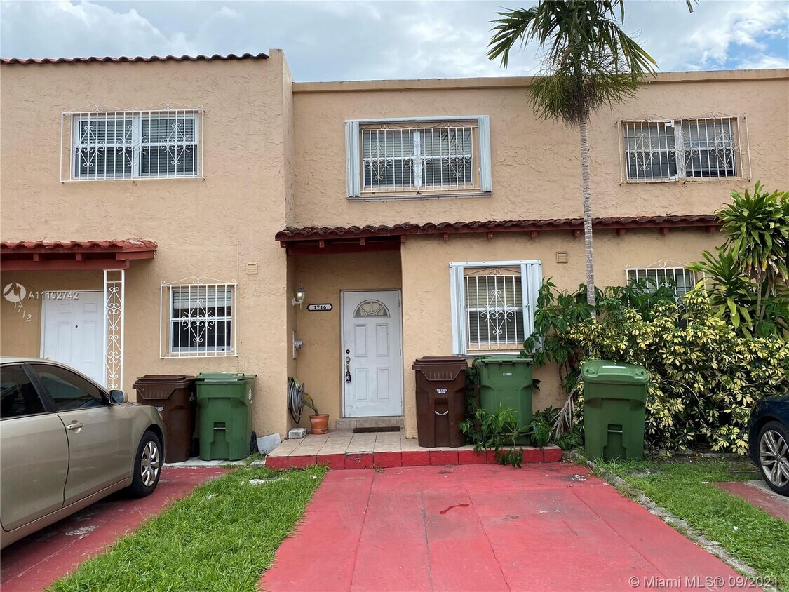 1716 W 56th Terrace, Hialeah, FL 33012 House Rental in Hialeah, FL
