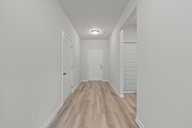 Building Photo - 18818 Cottontail Ln