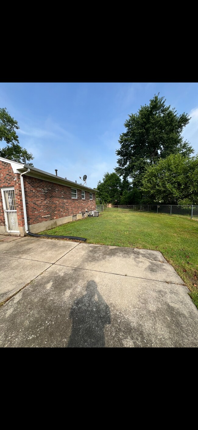 Foto del edificio - 2503 Tavistock Ct