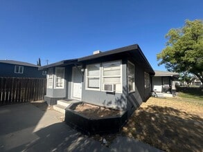 Building Photo - 1604 Bell Ave