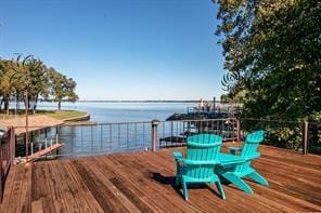 Building Photo - 355 Beachside Dr