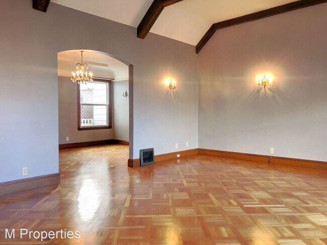 Building Photo - 2 br, 1.5 bath House - 730 30th Avenue