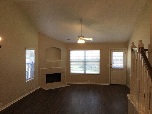 Building Photo - 19934 Cypresswood Glen, Spring, TX 77373 -...