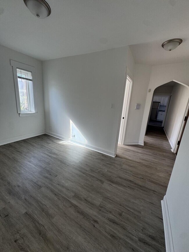 Foto del edificio - 1650 W Morse Ave