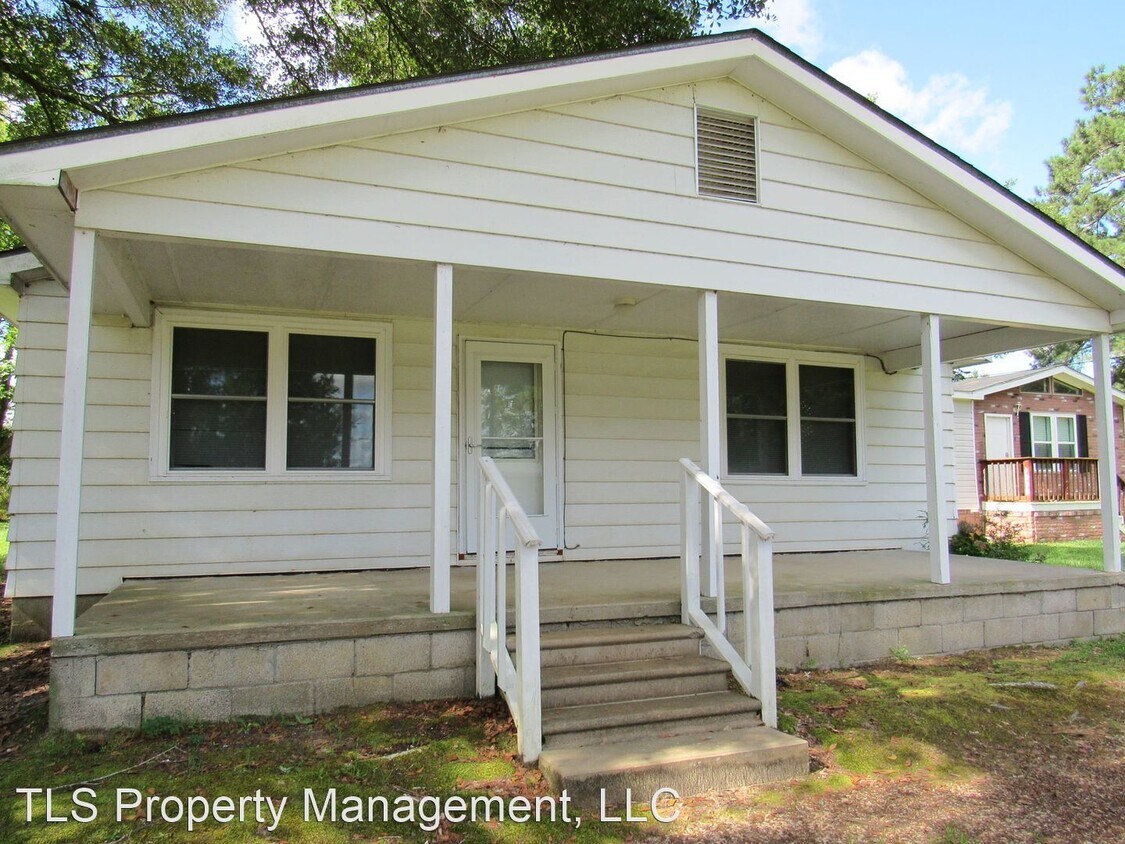 Primary Photo - 2 br, 1 bath House - 8410 County Rd 636 1