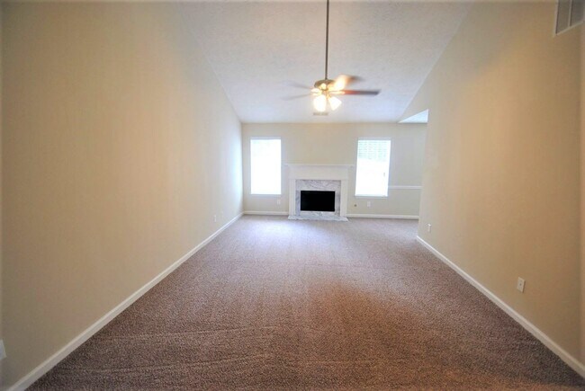 Foto del edificio - 2260 Heatherton Cir