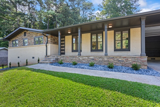 Building Photo - 2743 Stonesmith Ct