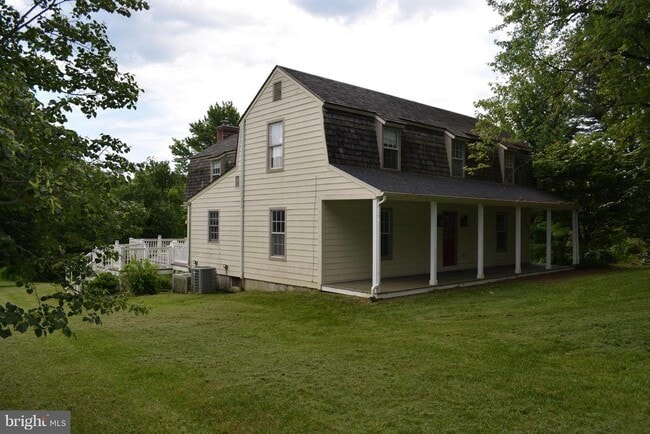 Building Photo - 15537 Carroll Rd