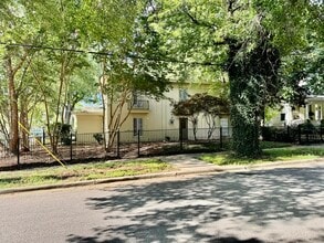 Building Photo - 505 Felder Ave
