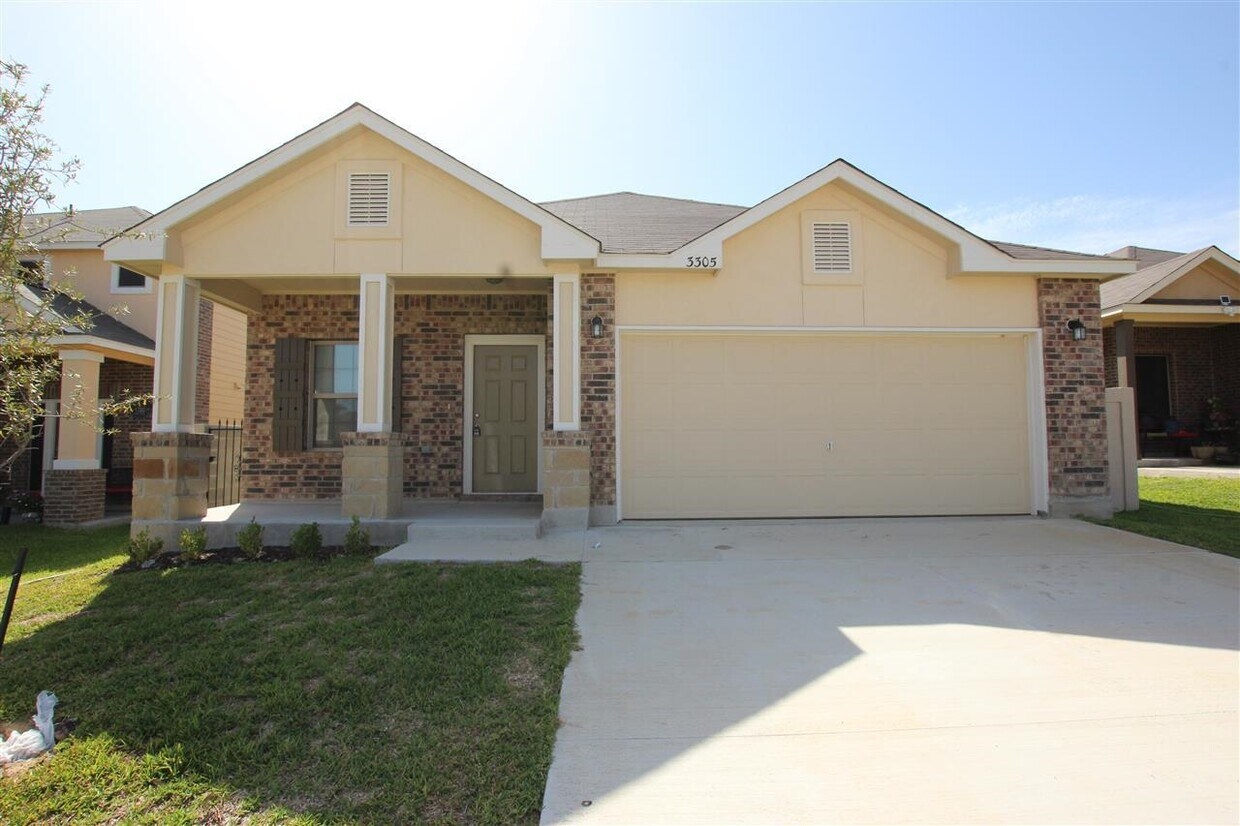 3305 Simmental Dr, Laredo, TX 78046 House for Rent in Laredo, TX