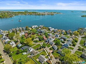 Building Photo - 100 Shorefront Park