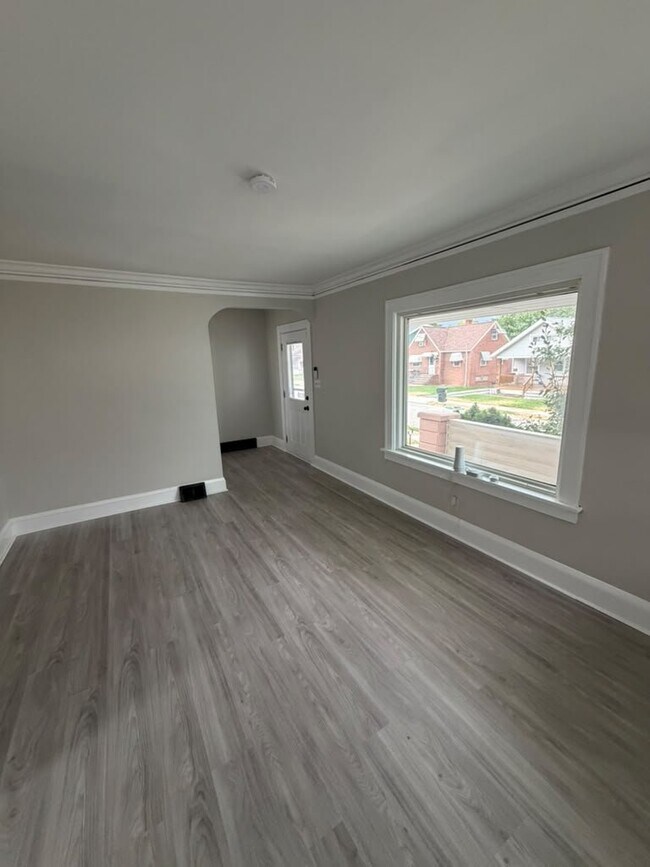 Foto del edificio - 10816 Park Heights Ave