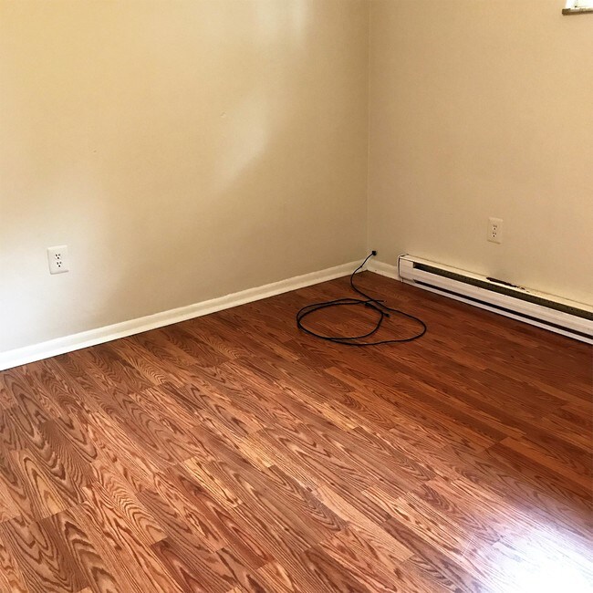 224 McCutcheon Ln Unit A, Penn Hills, PA 15235 Room for Rent in Penn