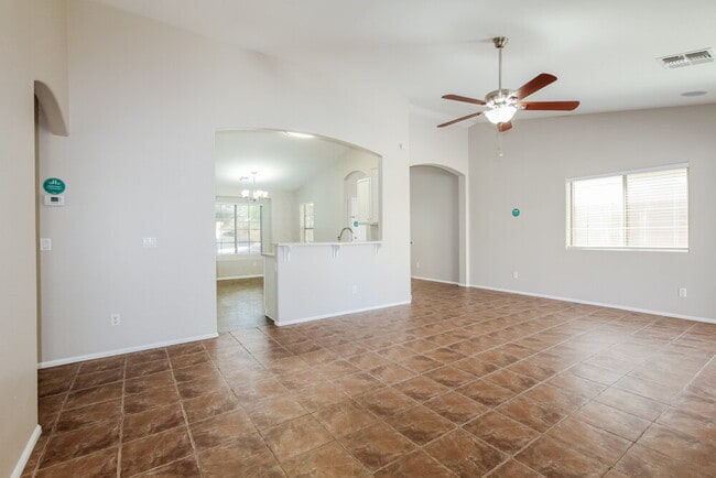 Building Photo - 14988 W Riviera Dr