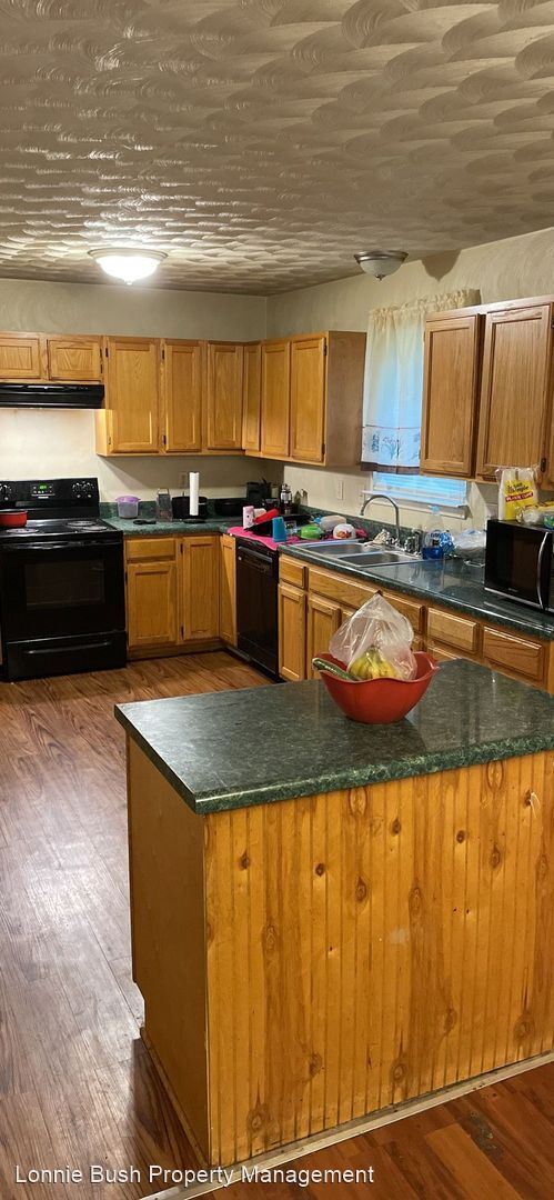 Foto del edificio - 3 br, 2.5 bath House - 1804 Maple Ave