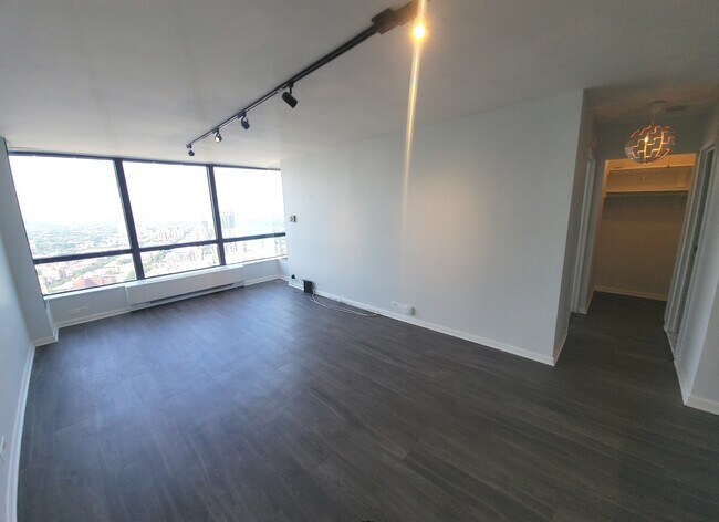 Foto del edificio - 5415 N Sheridan Rd