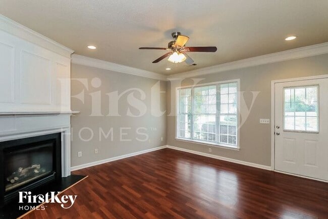 Building Photo - 1658 Heyford Cir NW