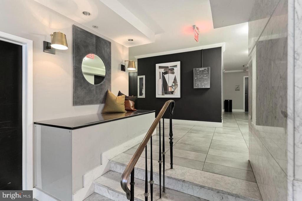 Foto principal - 2030 F St NW