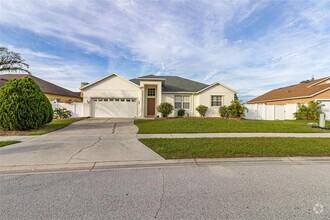 Building Photo - 411 Tamarind Parke Ln