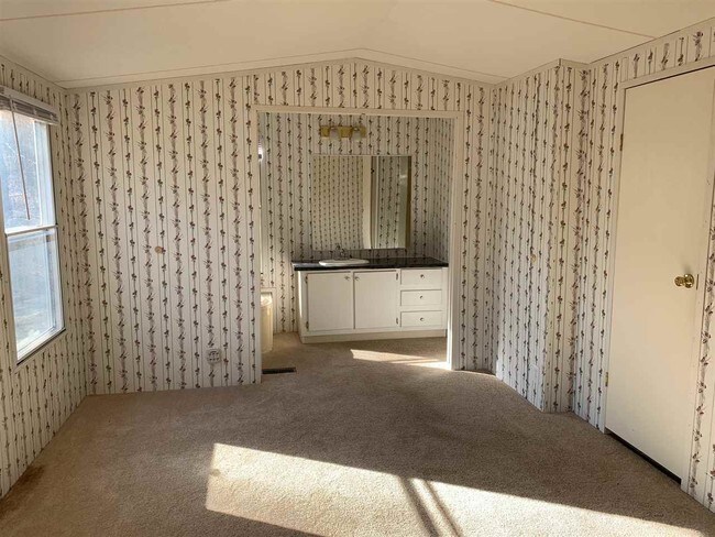 Foto del edificio - 3047 Whippoorwill Rd