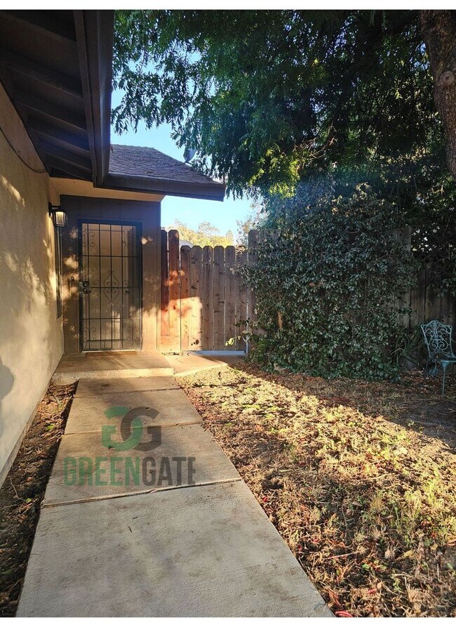 Foto del edificio - 901-903 Whitemarsh Way