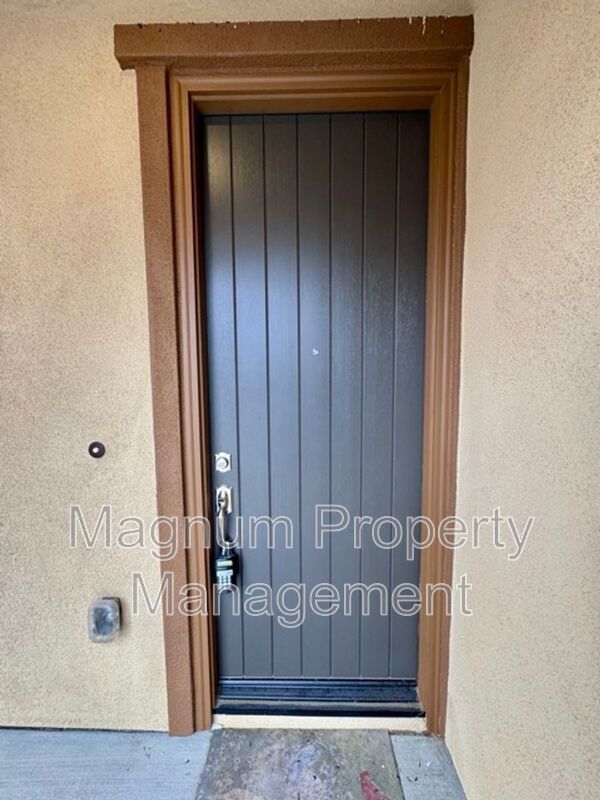 Building Photo - 30326 Corte Santa Barbara