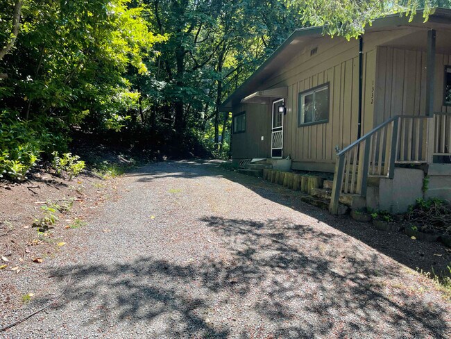 Foto del edificio - 1332 206th Ave NE