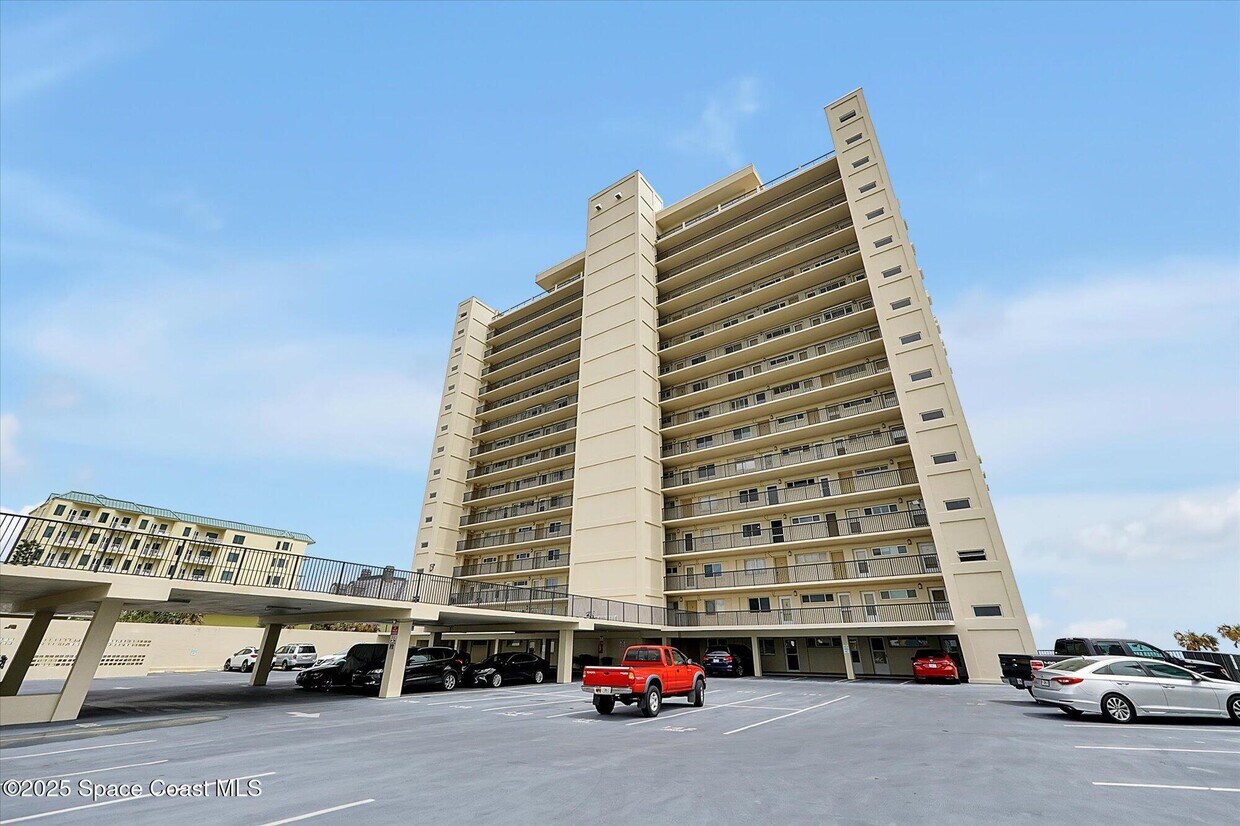 Primary Photo - 89 S Atlantic Ave