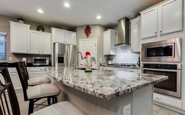 Foto del edificio - 10819 W Swayback Pass