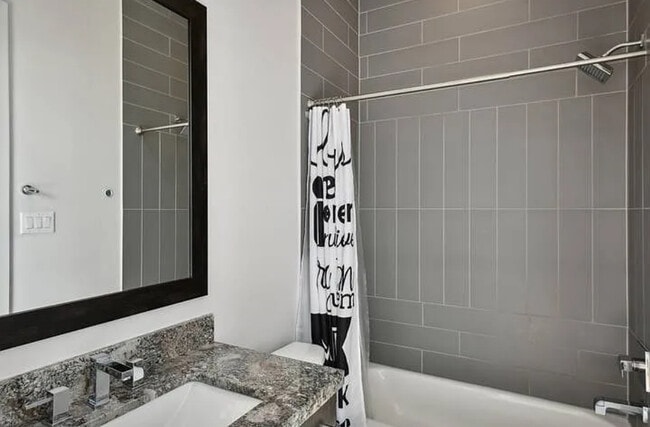 Photo - 2830 Clay St Townhome